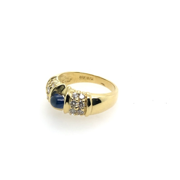 R-203 Cabochon Sapphire ring